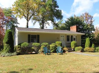 1667 Central St, Yorktown Heights, NY 10598