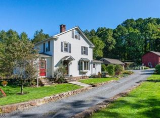 54 Park Ave, Randolph, NJ 07869