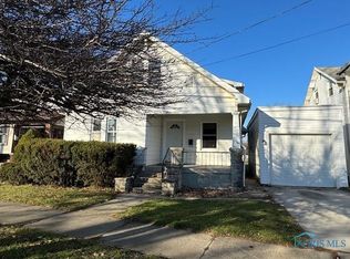 918 W Main Cross St, Findlay, OH 45840
