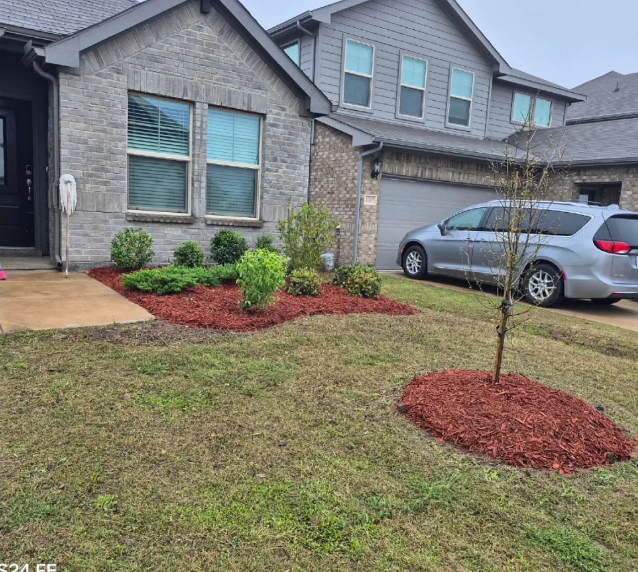 4 bed, 1989 sqft, $2,800 — Photo 1