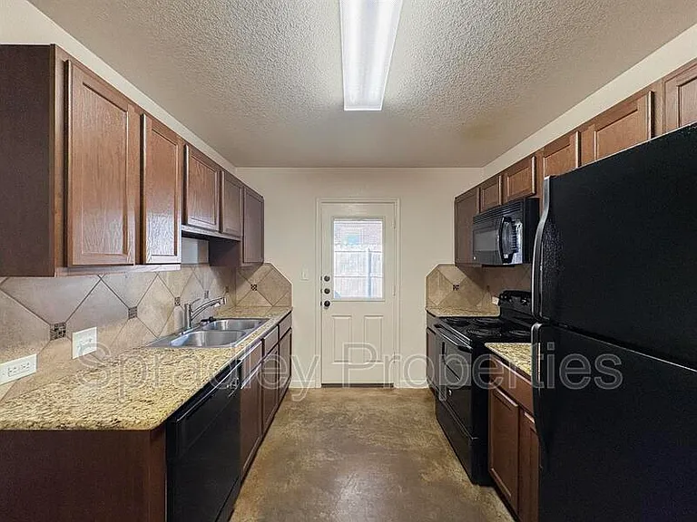 5410A Developer Ct — Photo 4