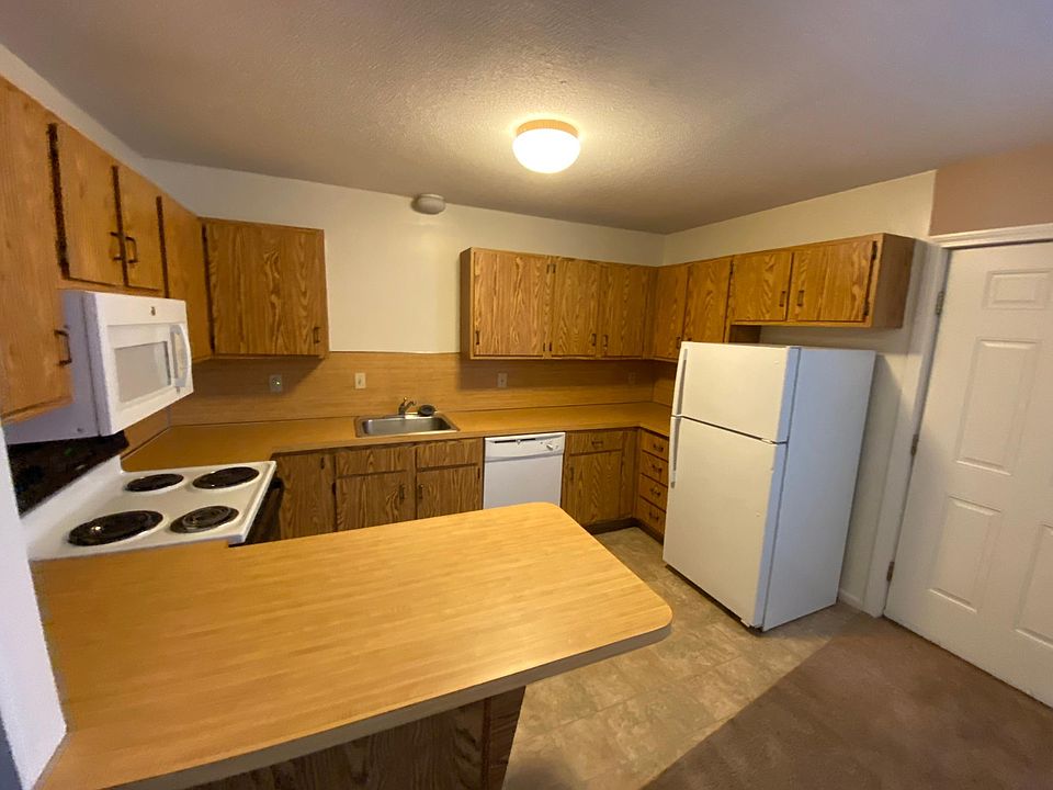 1st image of 40 West St #50