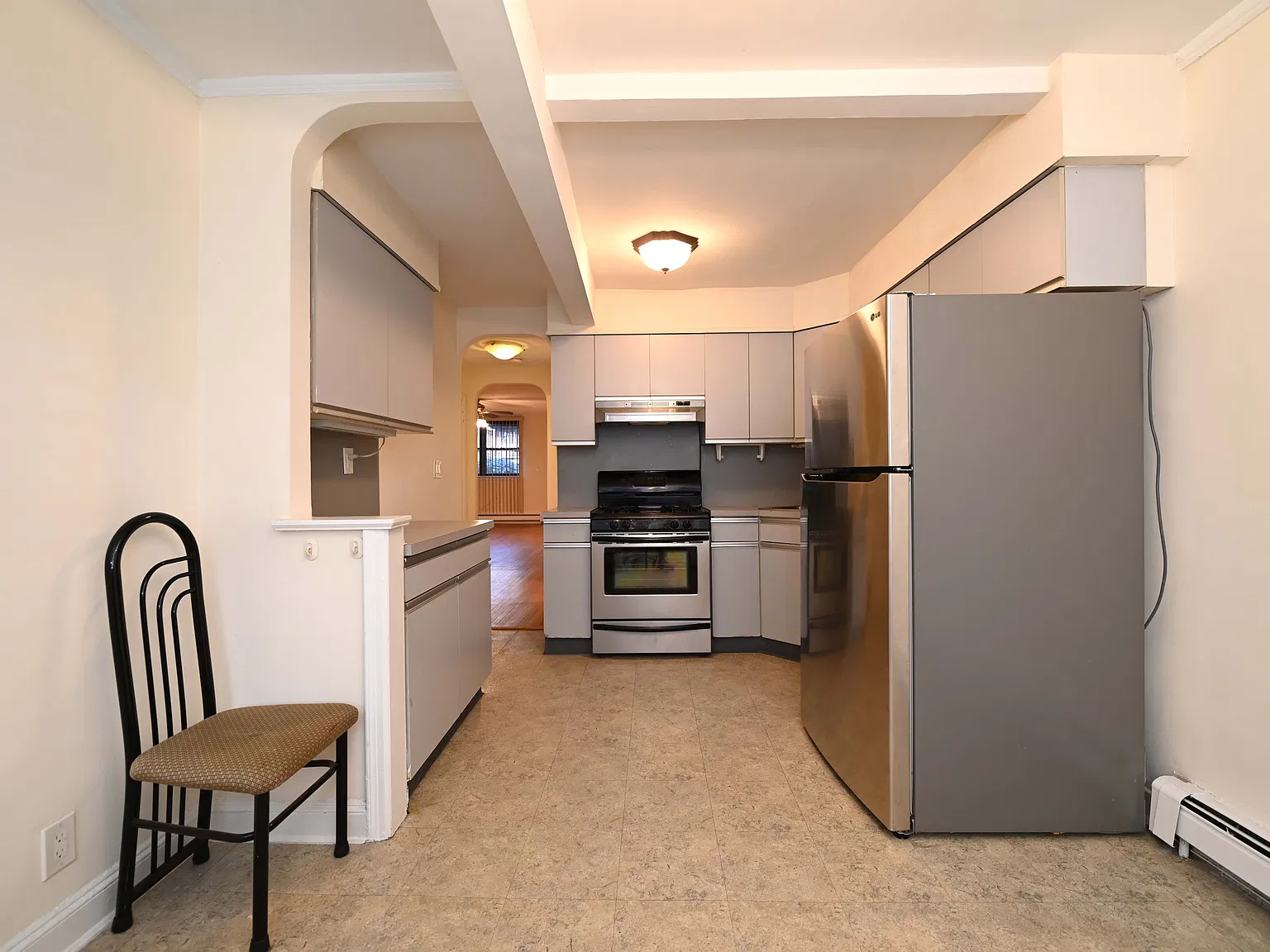 1 bed, 750 sqft, $2,150 — Photo 3