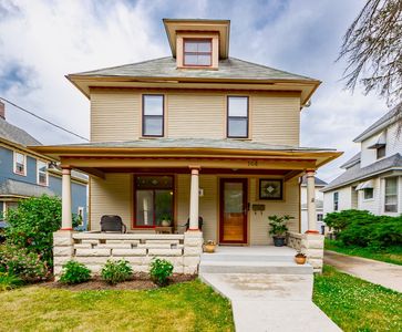 144 Hill Ave, Elgin, IL, 60120