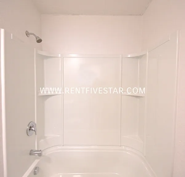 823 S 4th Ave — Photo 10