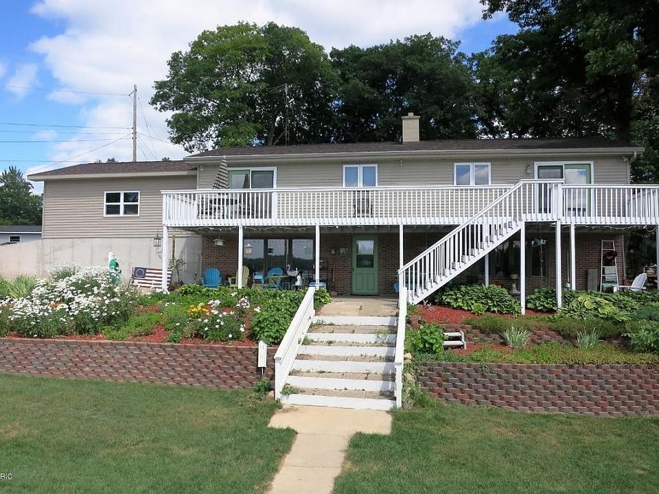 1st image of 8341 Hells Kettle Ct