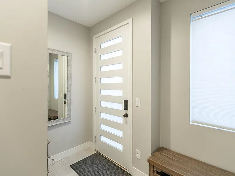 1262 N Yates St #4 — Photo 9