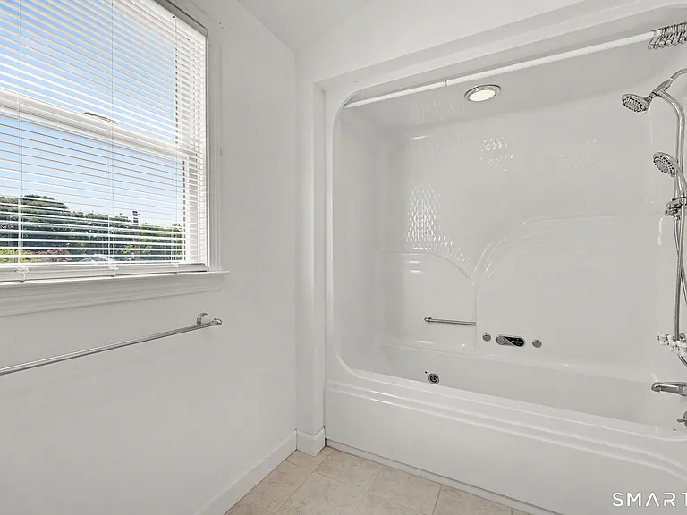 21 Victory Ct — Photo 22