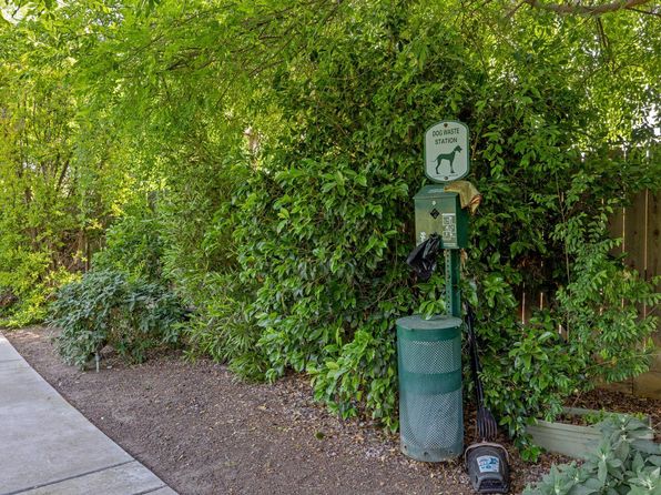 3222 W Cecil Avenue, Visalia, CA 93291
