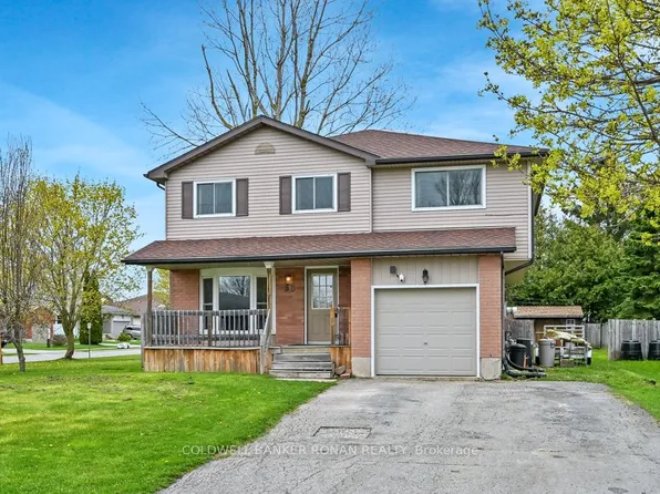 56 Edward St, Mapleton, ON N0G 1P0