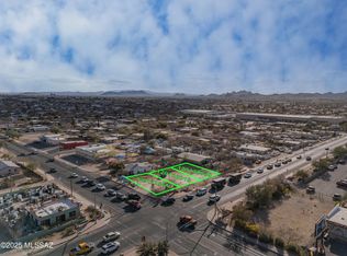 938 E Silverlake Rd, Tucson, AZ 85713