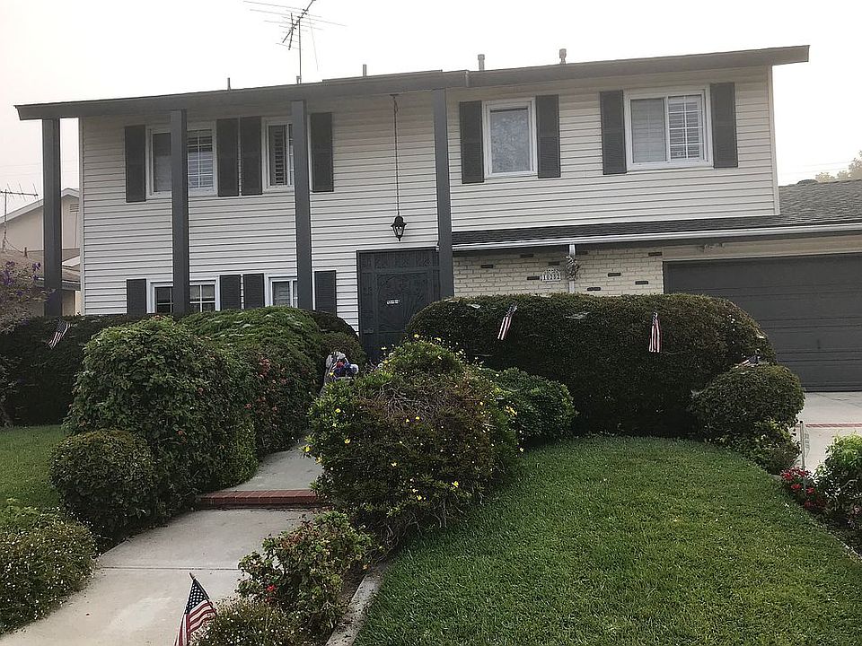 2nd image of 10252 Delano Dr