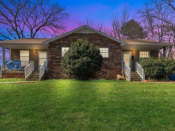 2nd image of 211 Valley View Dr