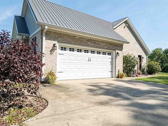 4th image of 15835 Wagner Rd