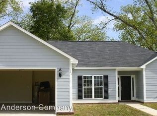 141 Hedge Row Dr, Leesburg, GA 31763