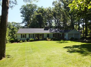 310 Prospect St, East Longmeadow, MA 01028