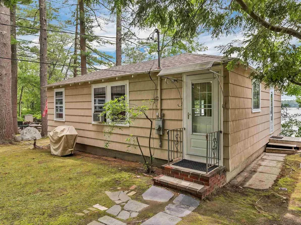 6 Woekel Circle, Pelham, NH 03076