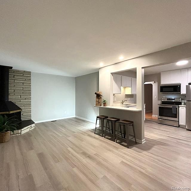 536 E Shevlin Ave, photo 15
