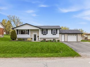 836 Stewart Dr, Peterborough, ON K9J 7R4