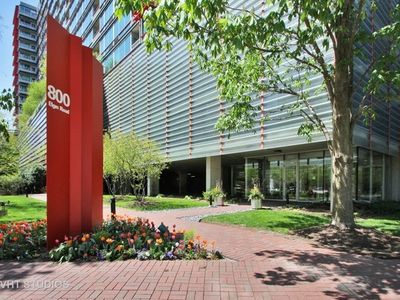 800 Elgin Rd APT 1306, Evanston, IL, 60201