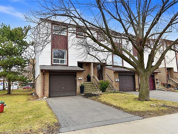 3rd image of 1221 Dundix Rd #8