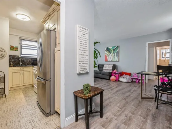 180 Pearsall Drive #6C, Mount Vernon, NY 10552