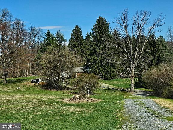 5th image of 993 Mount Wilson Rd