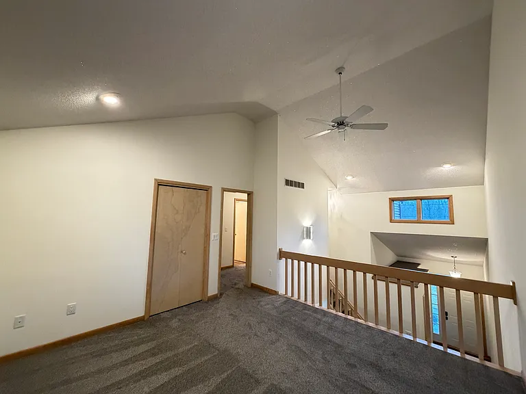 4553 Abbott Rd — Photo 11