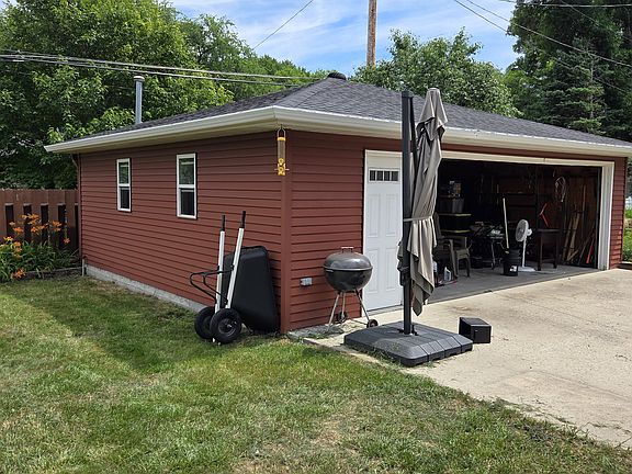 2 stall heated garage