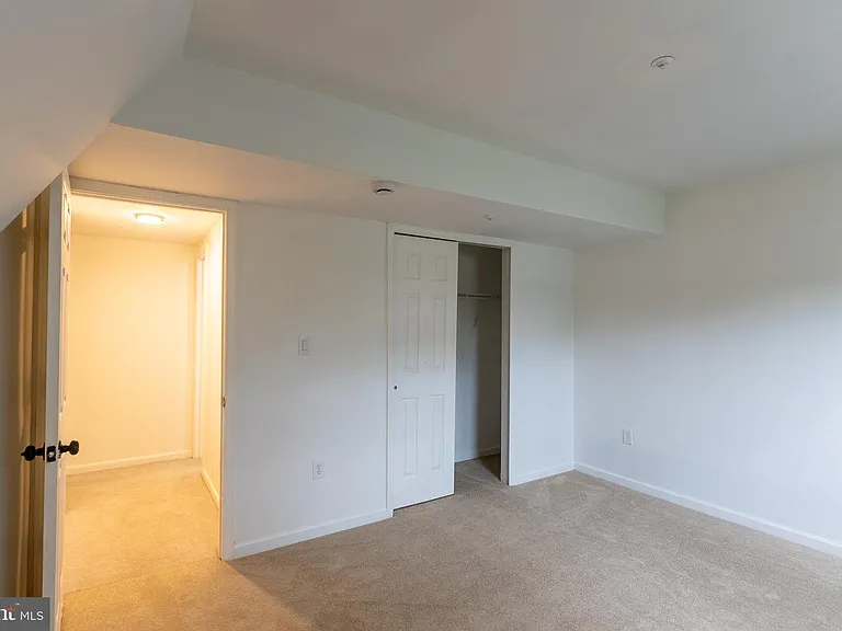 2403 Baikal Loop — Photo 11