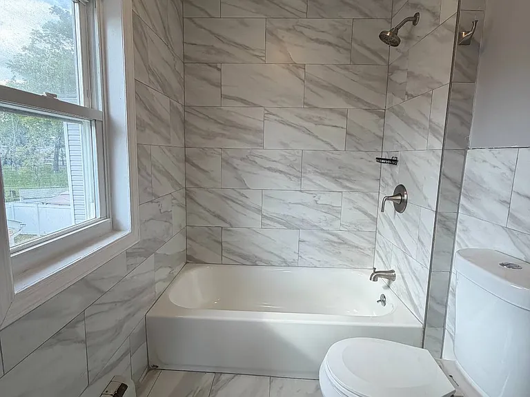 107-22 Monterey St #2 — Photo 6