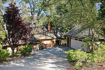1st image of 597 Brentwood Dr