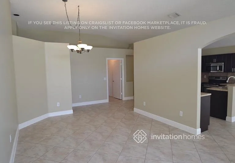 2033 NW 178th Way — Photo 2