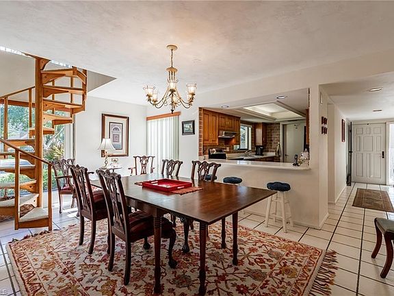5th image of 4710 Harbortown Ln