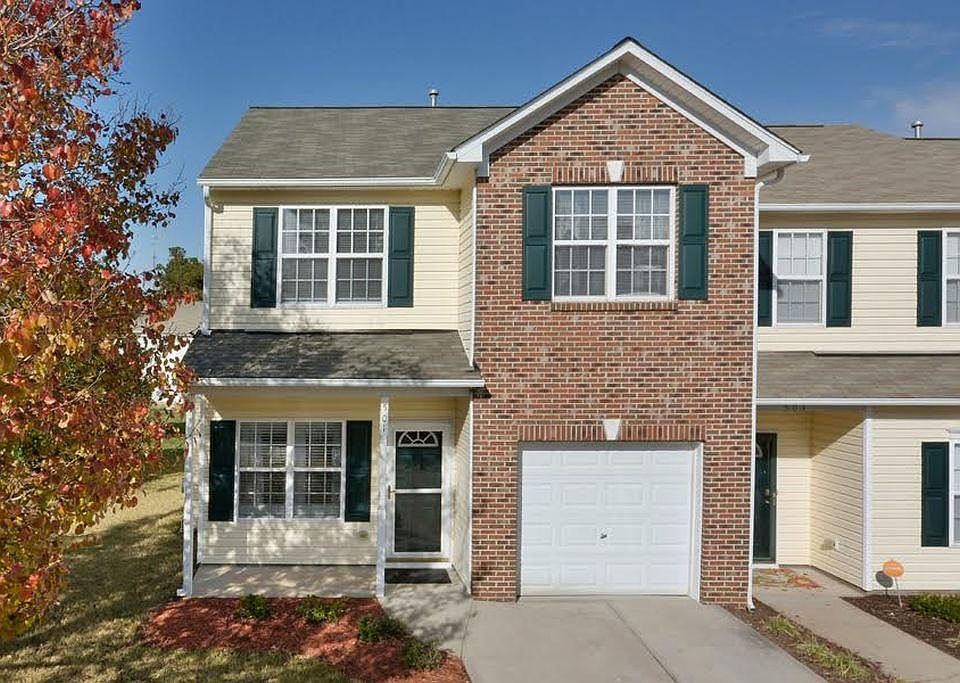 1st image of 501 Summer Storm Dr