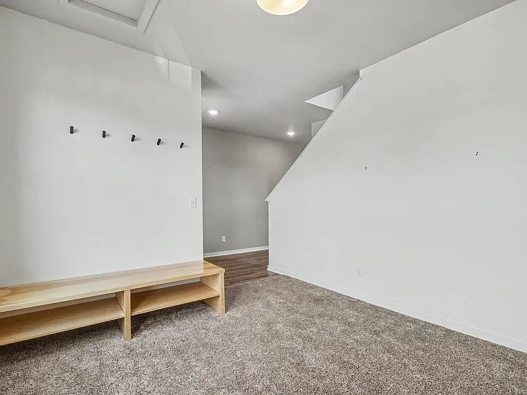 5260 2nd Ave — Photo 10