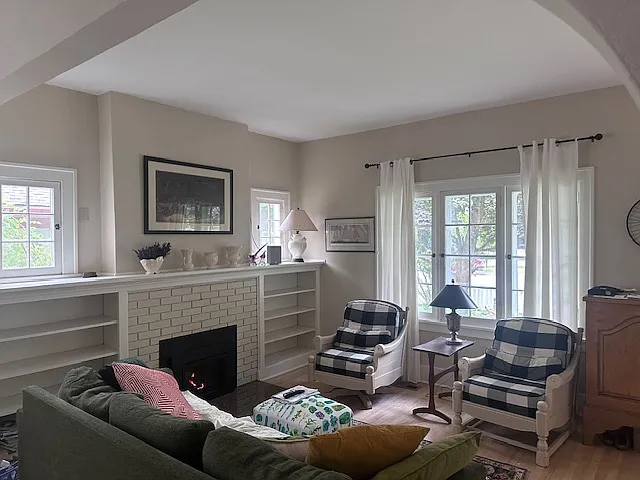 734 2nd St E — Photo 5