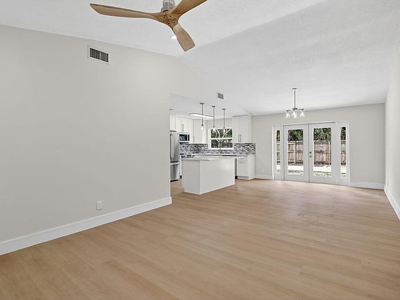 5th image of 8241 NW 48th Street