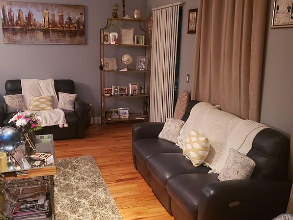 5th image of 7608 68th Ave Unit 2C