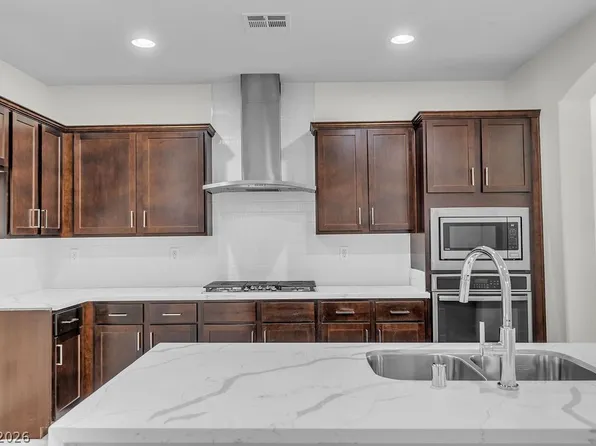 6983 Bering Strait Ave, Las Vegas, NV 89179
