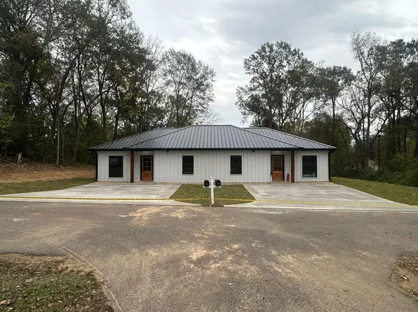567 S Columbus St, Marshall, TX 75670