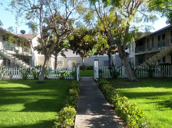 2276 W Colchester Dr APT 3, Anaheim, CA 92804