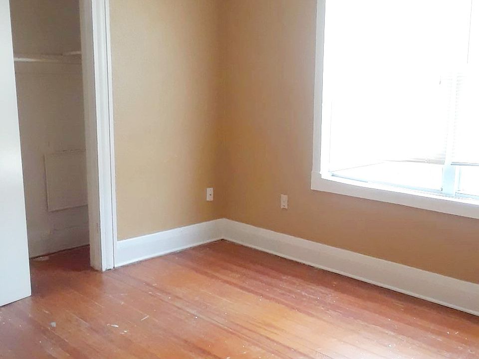 1st image of 918 E 19th Ave APT 3