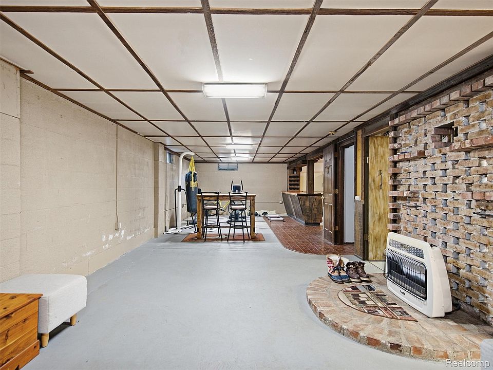 174 W Borland Rd, photo 24
