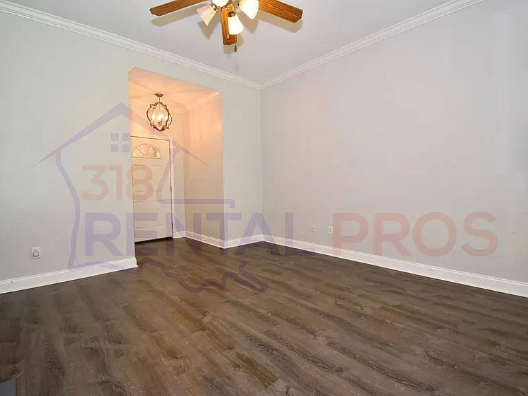 2214 Arabella St — Photo 5