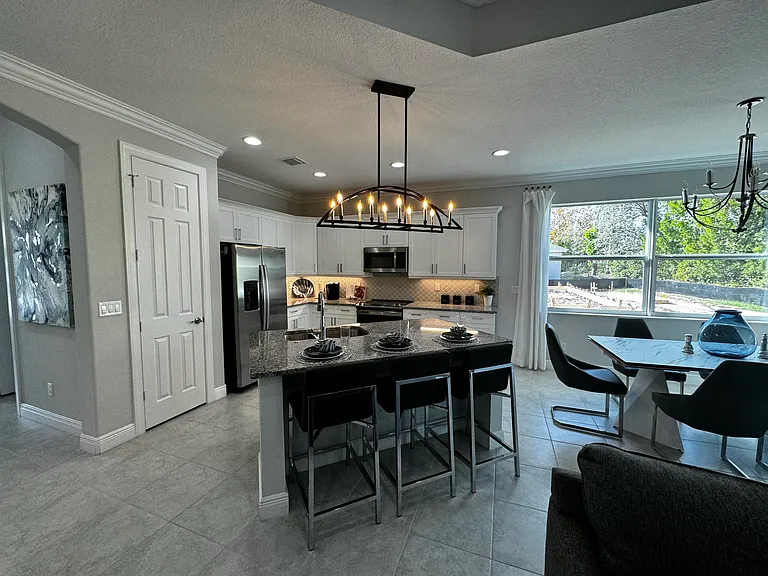 6008 Bella Rosa Ln — Photo 15