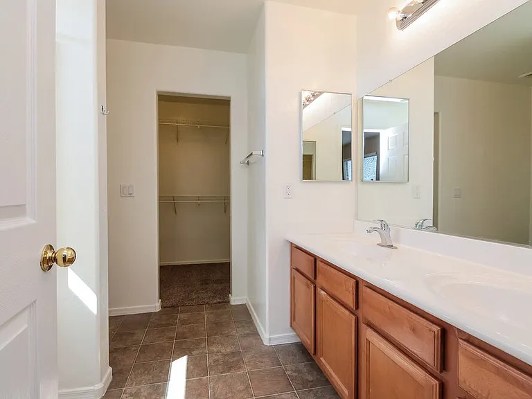 3855 W Belle Ave — Photo 12