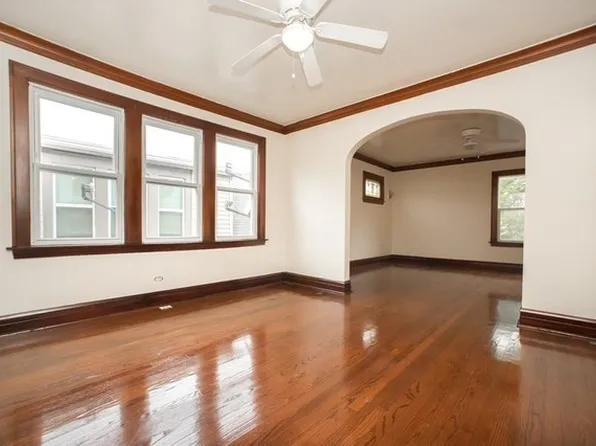 4305 W Wrightwood Ave #2, Chicago, IL 60639