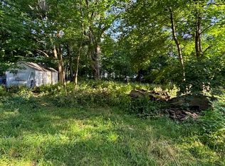 945 Petrie Ave, Muskegon, MI 49441