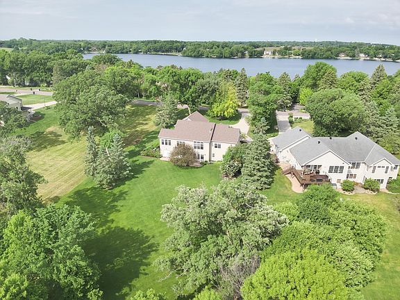 2nd image of 1810 Minnehuta Dr